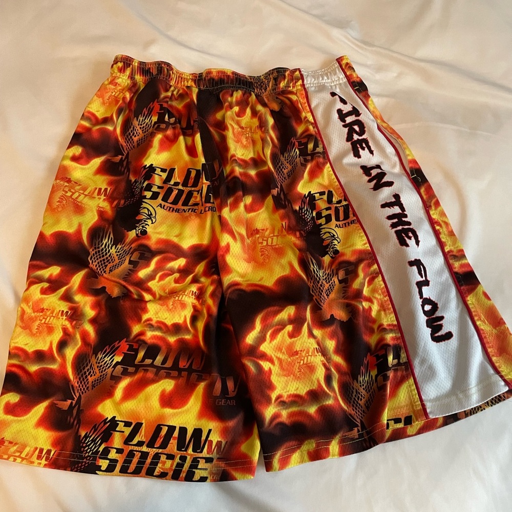 Mens lacrosse shorts, small, flow society, flame pattern